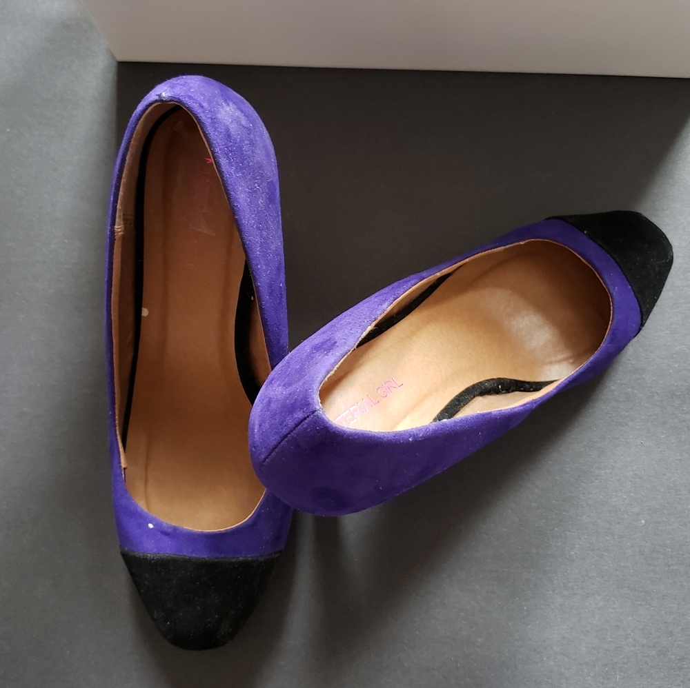 Worn Material Girl Pumps